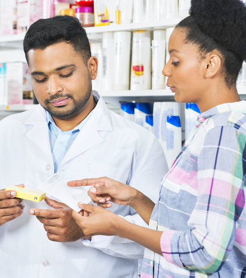 female customer asked the pharmacists about her medicine